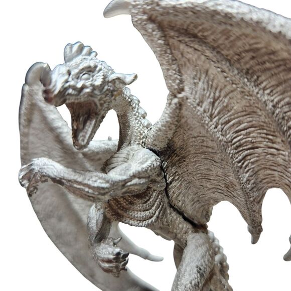 Grenadier Fantasy Lords Dragons of the Emerald Idol 6001 Metal Figure 1982 D&D - Picture 2 of 16